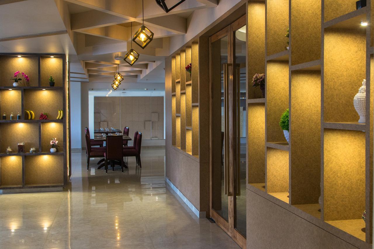 Hotel Siddhartha, Nepalgunj Экстерьер фото