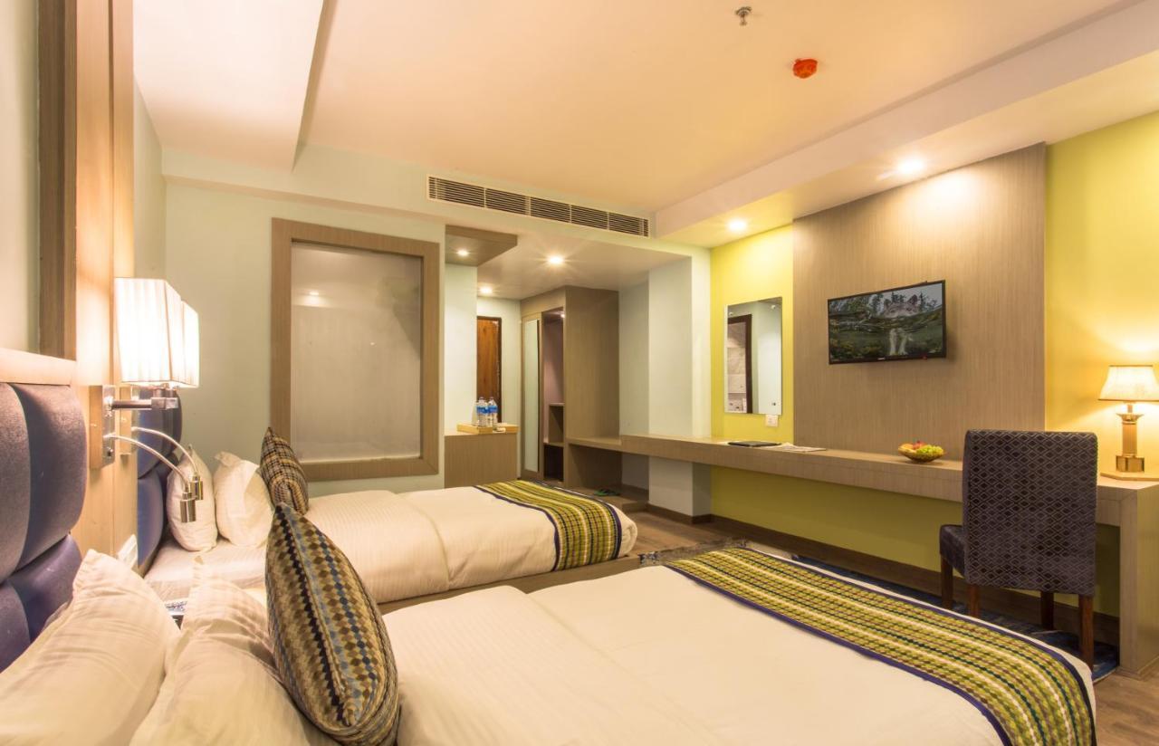 Hotel Siddhartha, Nepalgunj Экстерьер фото