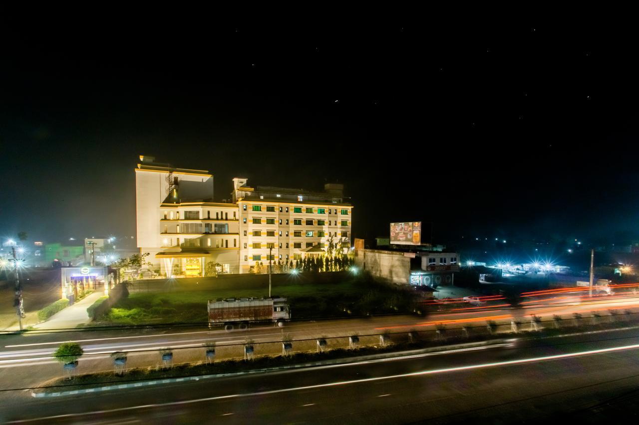 Hotel Siddhartha, Nepalgunj Экстерьер фото