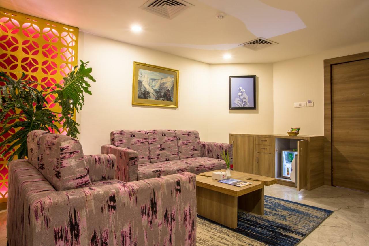 Hotel Siddhartha, Nepalgunj Экстерьер фото
