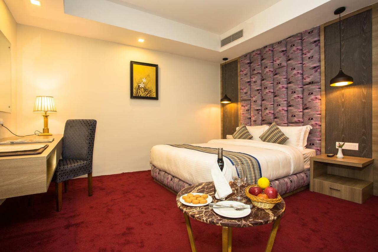 Hotel Siddhartha, Nepalgunj Экстерьер фото